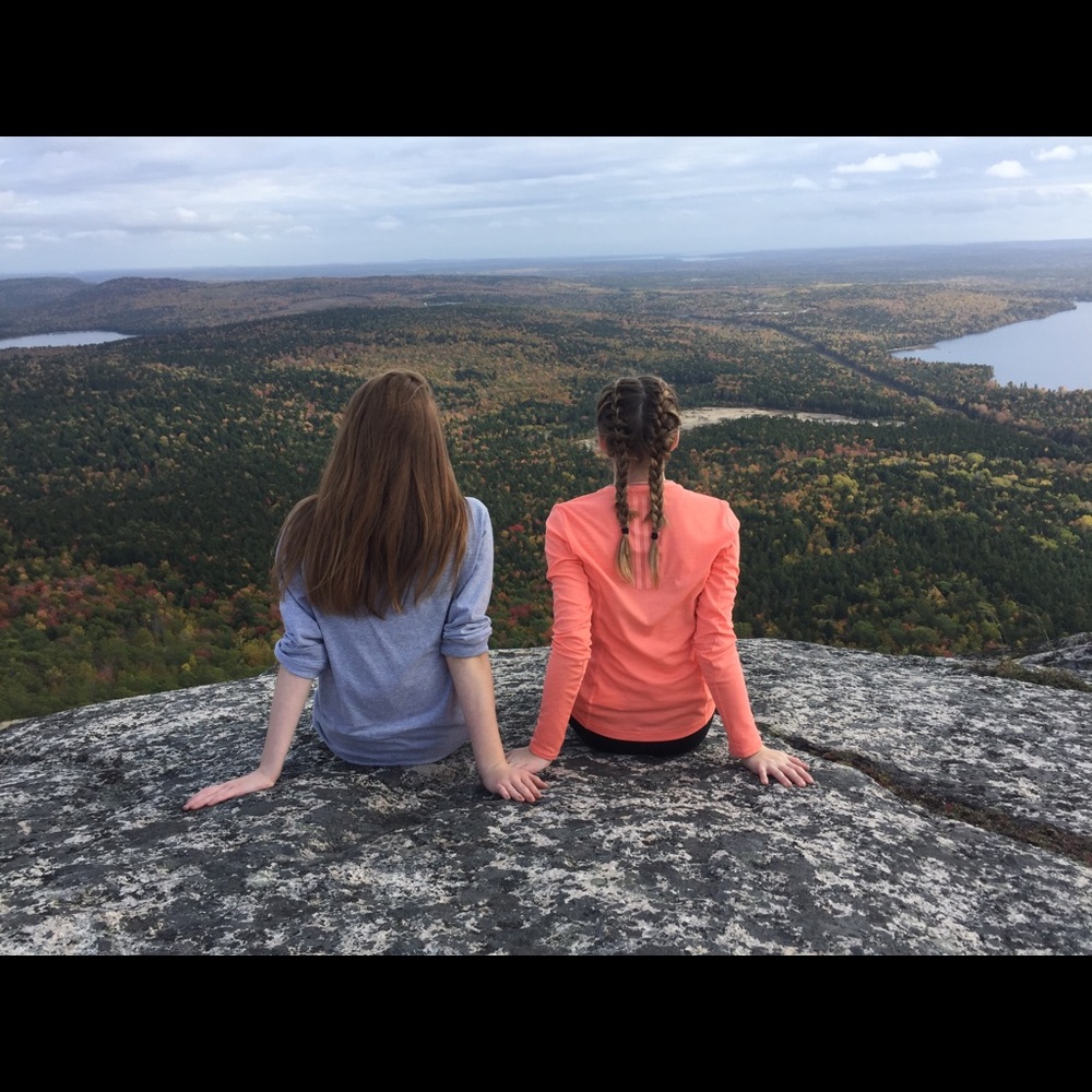 Meet your Posher, Chloe